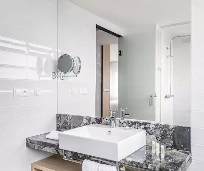 スーペリアールーム, Courtyard By Marriott Brno
