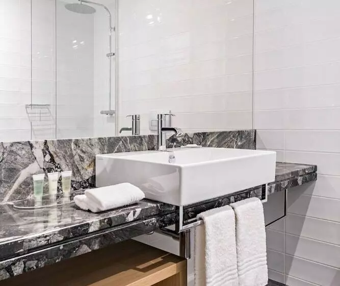 スタンダードルーム, Courtyard By Marriott Brno