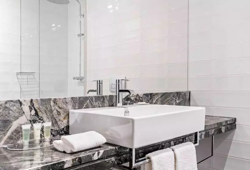 スタンダードルーム, Courtyard By Marriott Brno