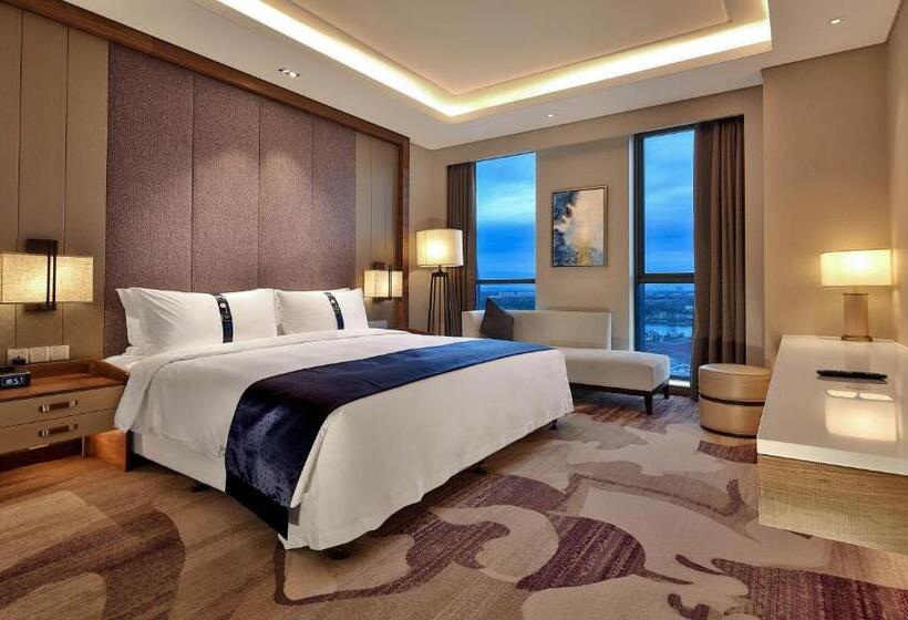 סוויטת סופריור, Holiday Inn Chengdu Qinhuang, An Ihg