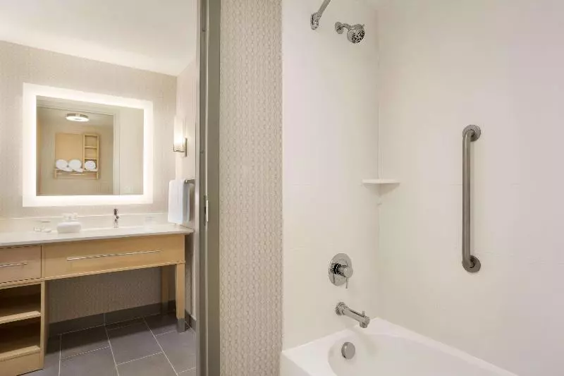 キングサイドベッドのスタンダードワンルーム, Homewood Suites By Hilton Salt Lake City Draper