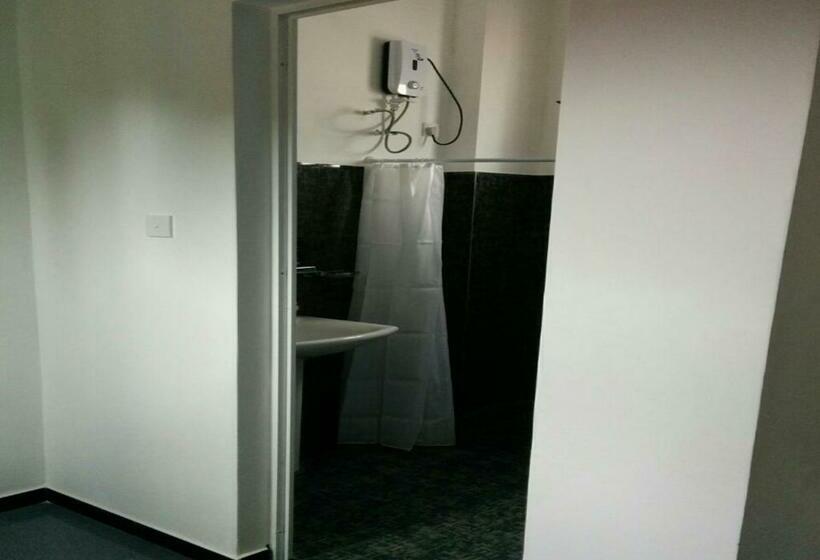 חדר סטנדרט חדר אמבטיה משותף, House Of Seya