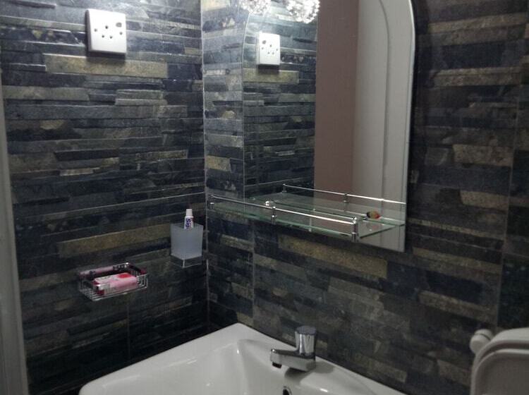 חדר דלוקס, House Of Seya