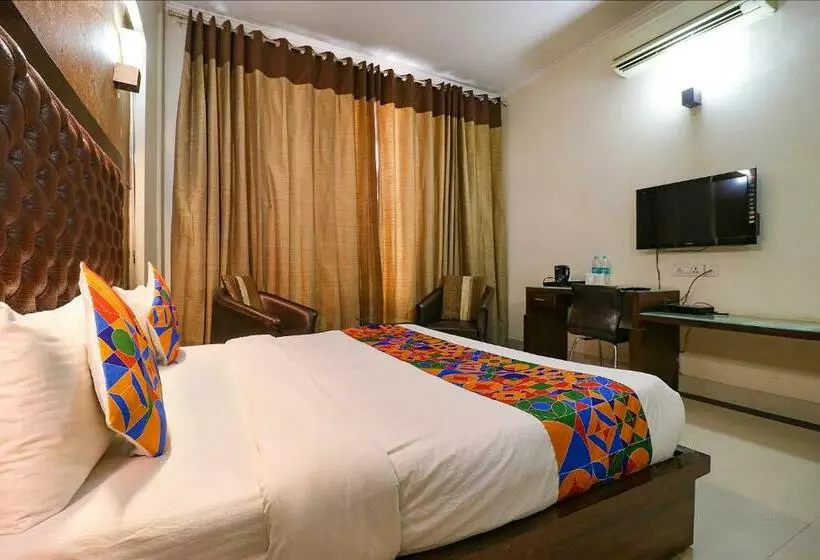 اتاق سوپریور, Fabexpress Llyod Residency