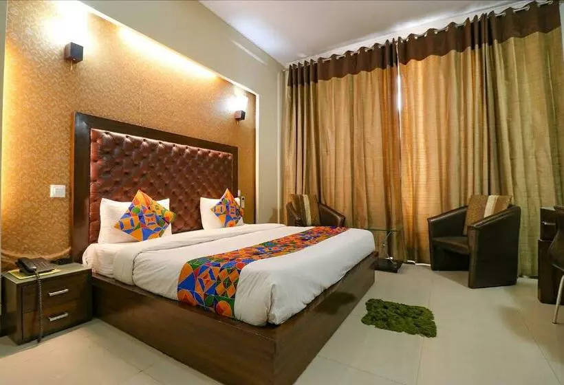 اتاق سوپریور, Fabexpress Llyod Residency