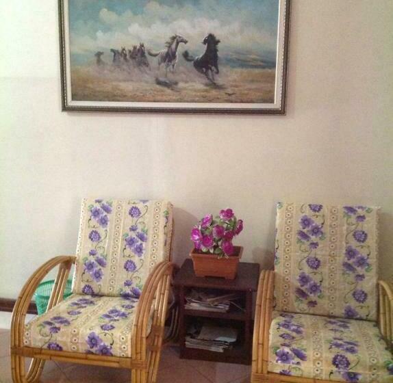 غرفة قياسية, Morning Glory