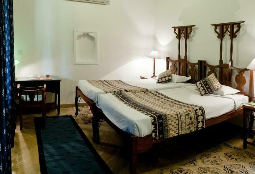 اتاق استاندارد, Neemrana S  Deo Bagh