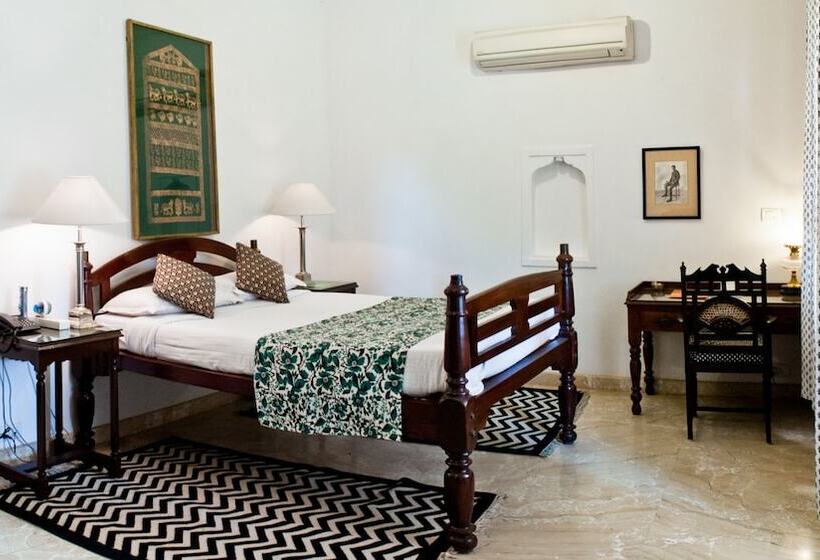 اتاق استاندارد, Neemrana S  Deo Bagh