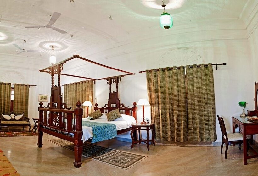 اتاق استاندارد, Neemrana S  Deo Bagh