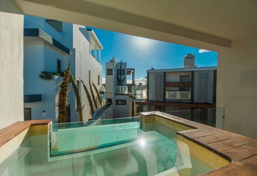 חדר דלוקס נוף בריכה, O  Tulum Boutique Hotel   Adults Only