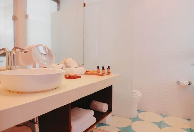 סוויטת דלוקס נוף לים, O  Tulum Boutique Hotel   Adults Only