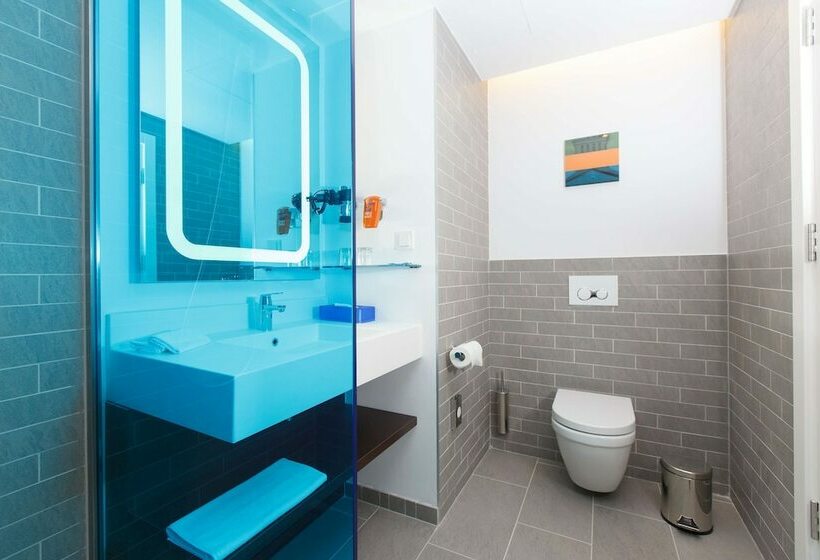 غرفة قياسية, Park Inn By Radisson Novokuznetsk