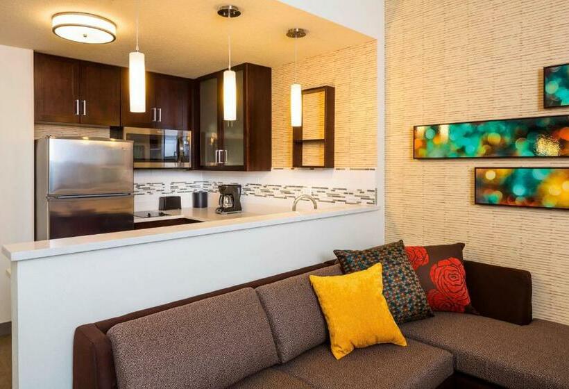 带大床的标准工作室, Residence Inn By Marriott Jacksonville South Bartram Park