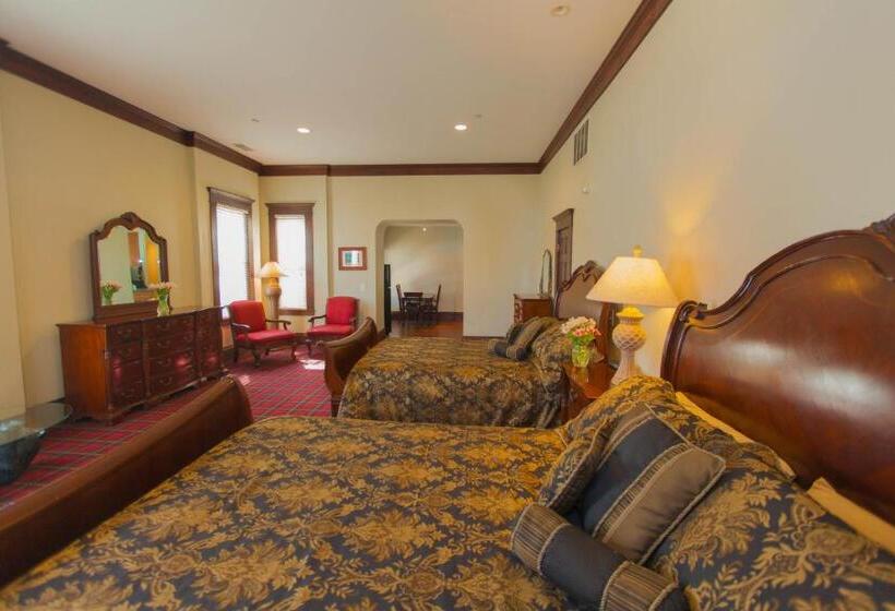 디럭스 스위트, Santa Paula Inn
