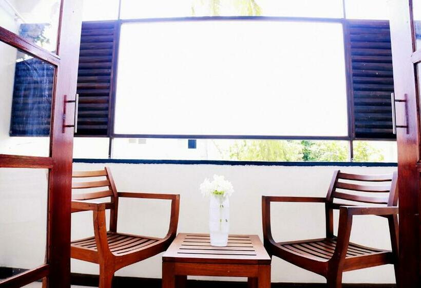 חדר דלוקס, Sea Port