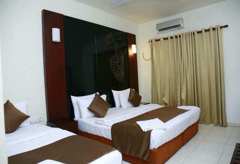 חדר דלוקס לשלושה, Sea Port