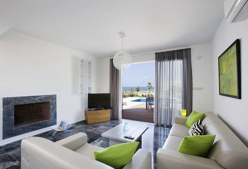 Вилла 2 Спальни, Paradise Cove Luxurious Beach Villas