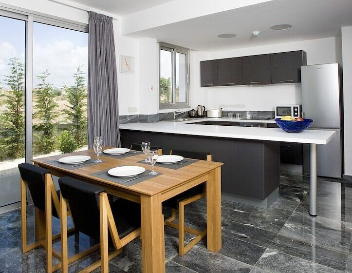 Вилла 2 Спальни, Paradise Cove Luxurious Beach Villas