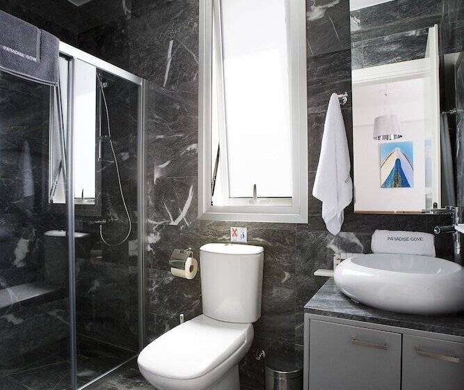 ツーベッドルーム　ヴィラ, Paradise Cove Luxurious Beach Villas