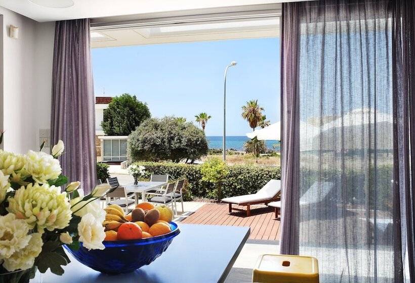 ツーベッドルーム　ヴィラ, Paradise Cove Luxurious Beach Villas