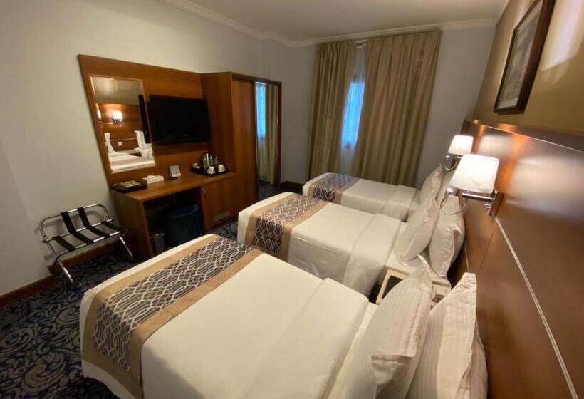 基本三人间, Saraya Harmony Hotel C