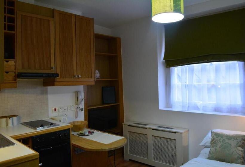 Economy Studio, Studios2let   North Gower