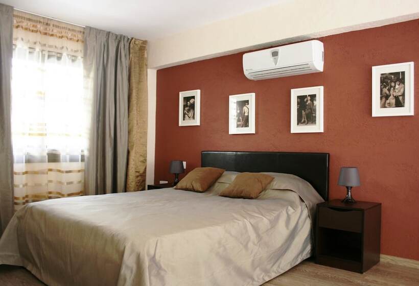 شقة غرفة واحدة, Sunrise Arches Apartments