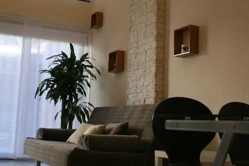 شقة ديلوكس غرفتين نوم, Sunrise Arches Apartments