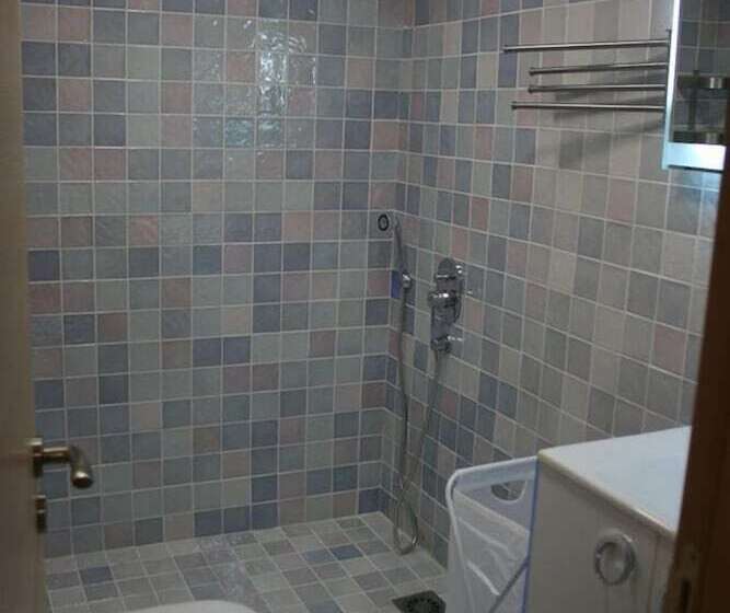 شقة ديلوكس غرفتين نوم, Sunrise Arches Apartments