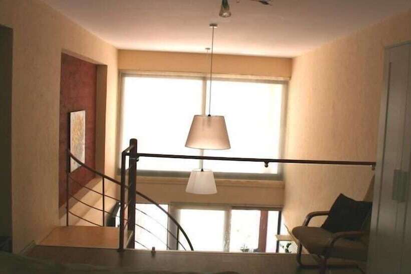 شقة غرفة واحدة, Sunrise Arches Apartments