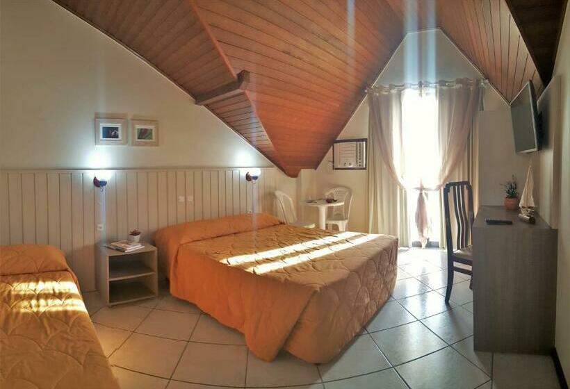 شاليه غرفة نوم واحدة, Bomar Residence