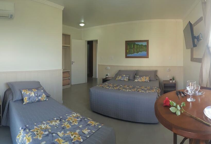 جناح ديلوكس غرفتين نوم, Bomar Residence