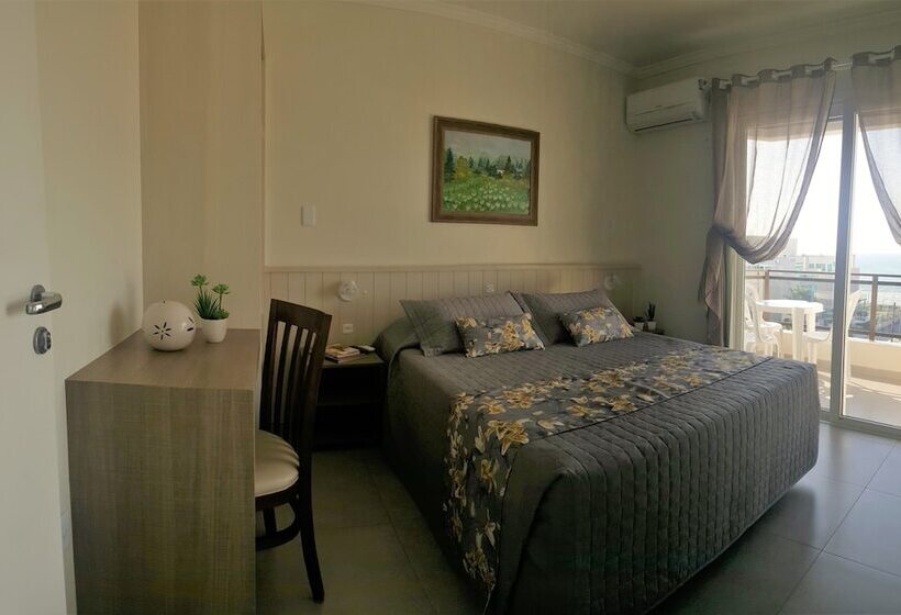 جناح ديلوكس غرفتين نوم, Bomar Residence