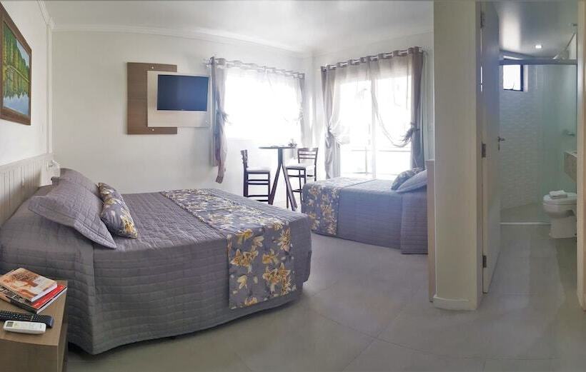 جناح ديلوكس غرفتين نوم, Bomar Residence