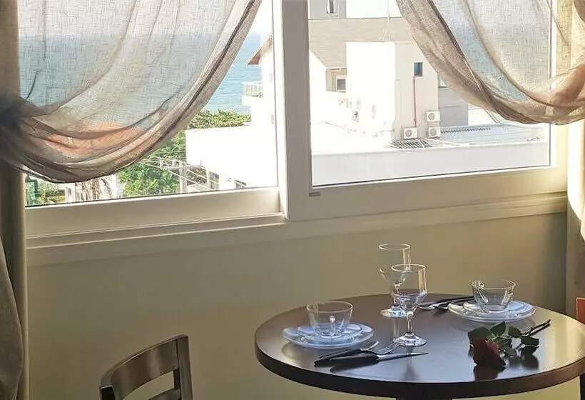 デラックススイート2ベッドルーム, Bomar Residence