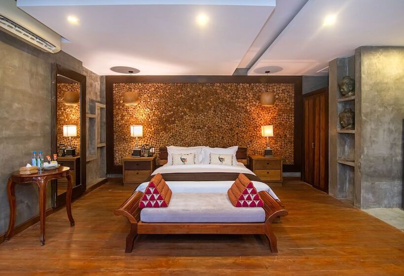 Королевский Люкс, Cambana D'angkor Suites