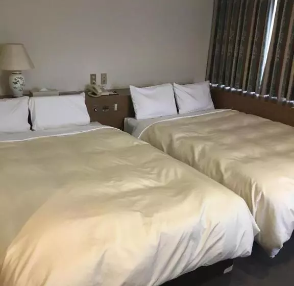 スタンダード４人部屋, Crown Hills Matsuyama