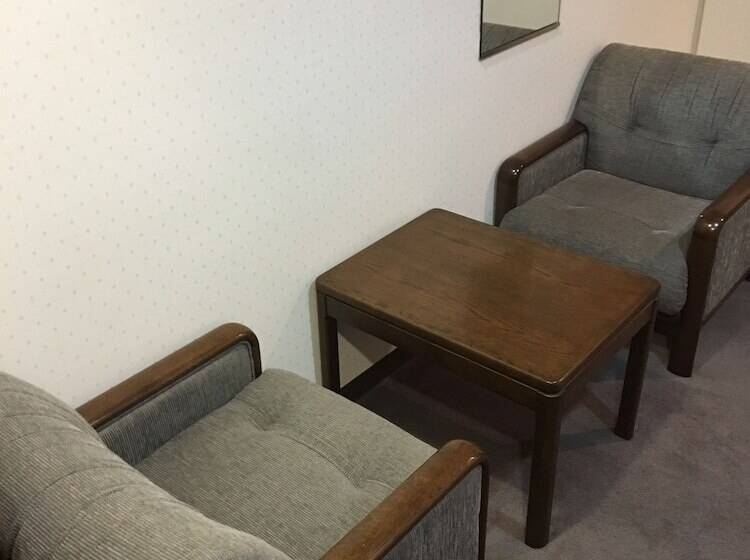 חדר סטנדרט, Crown Hills Matsuyama