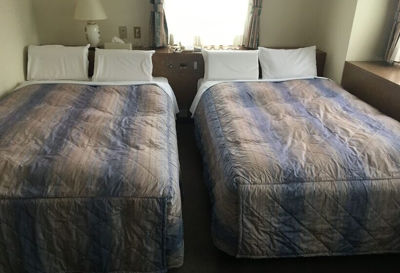 Номер Стандарт, Crown Hills Matsuyama