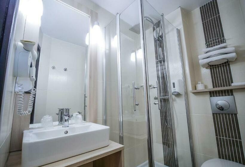 Семейный Номер, Inn Design Resto Novo Challans