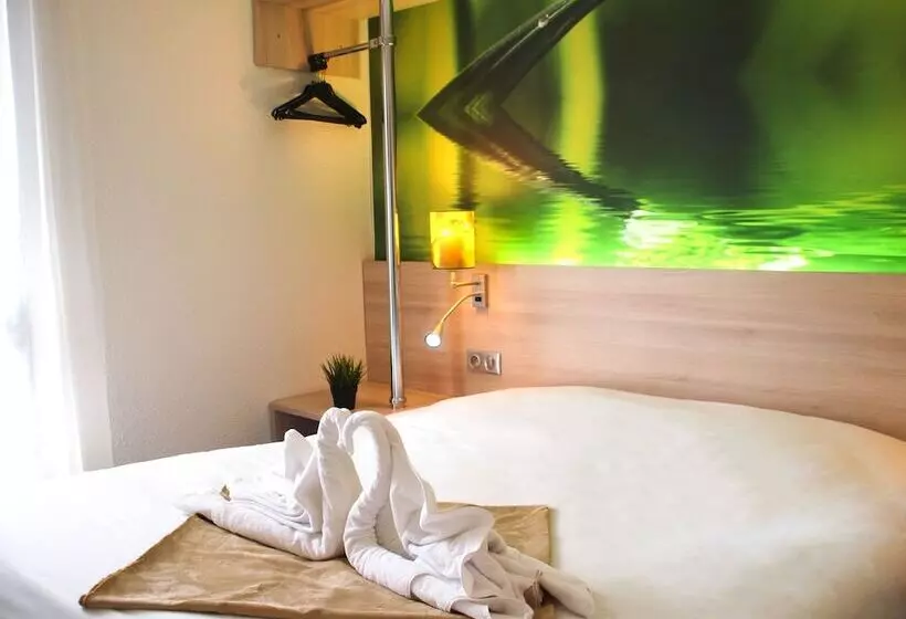 اتاق استاندارد, Inn Design Resto Novo Challans