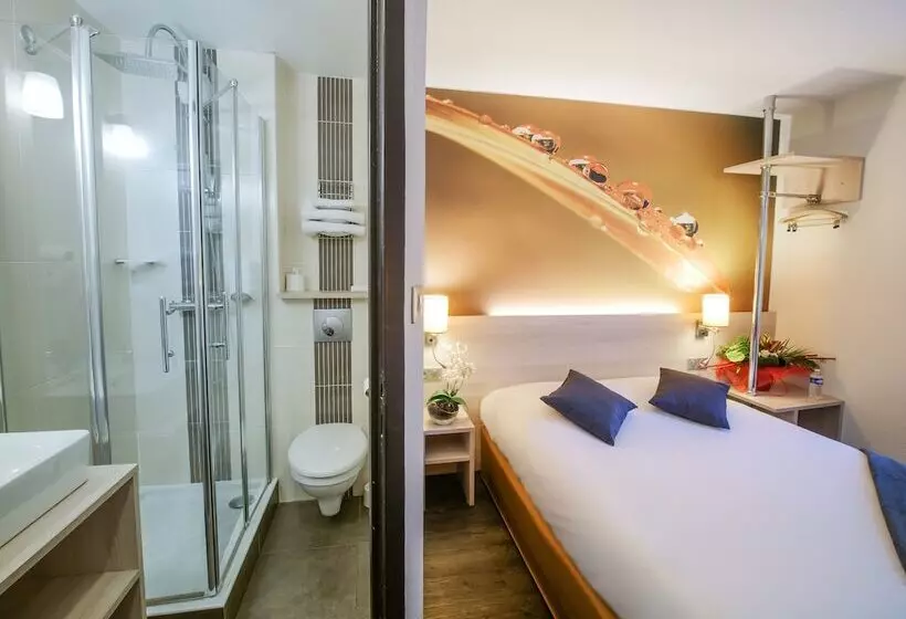 اتاق استاندارد سه نفره, Inn Design Resto Novo Challans