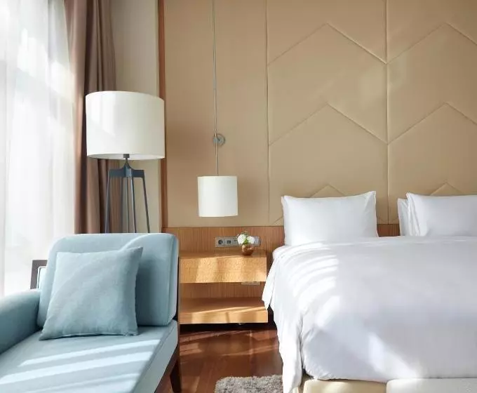 Suite, Hyatt Regency Tashkent