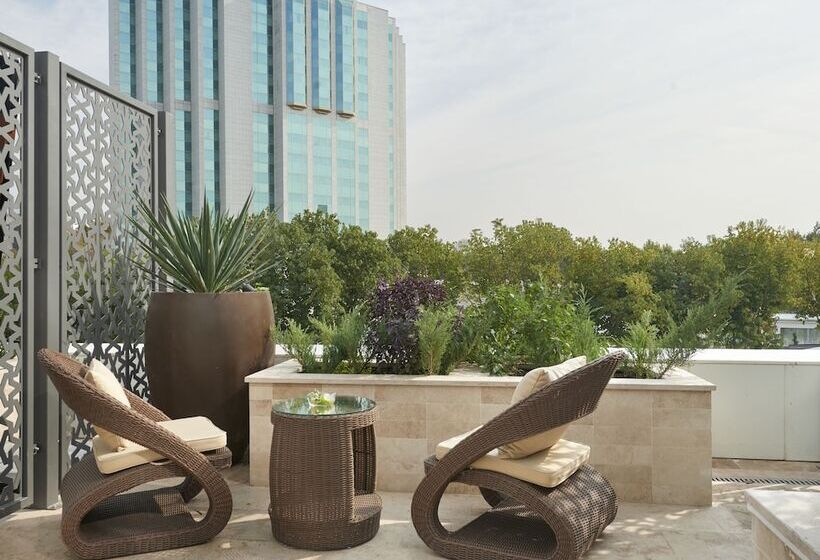 اتاق لوکس با تراس, Hyatt Regency Tashkent