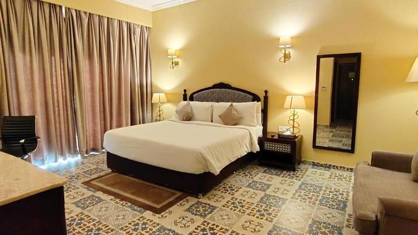 디럭스 룸, Raajsa Resort Kumbhalgarh