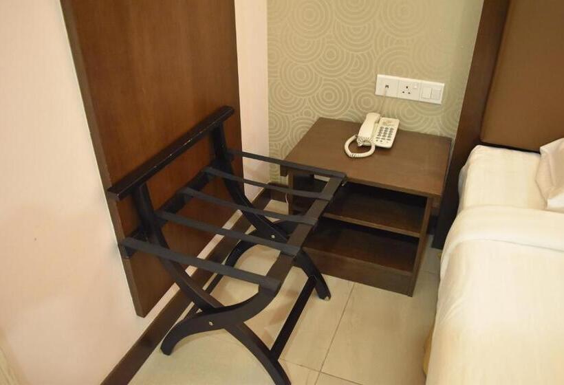 スーペリアールーム, Sunrise