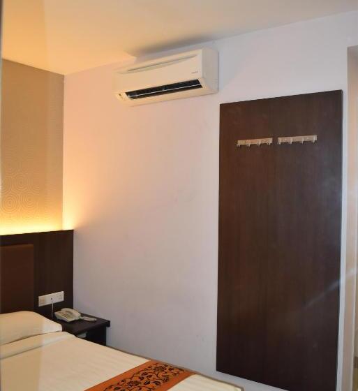 Quarto Deluxe, Sunrise