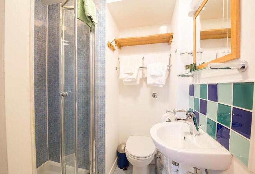 标准单人间, Munro Guest House