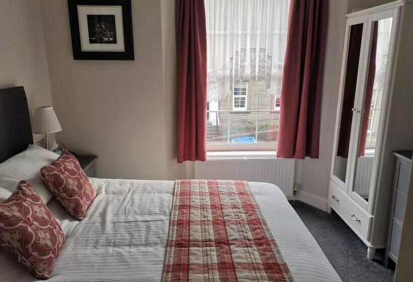 اتاق استاندارد, Munro Guest House