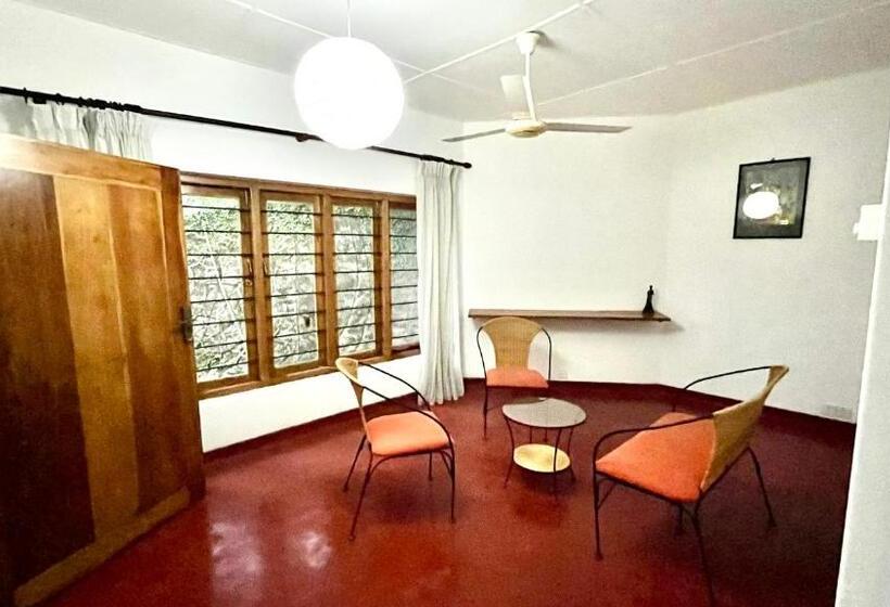 Номер Economy, Pearl House